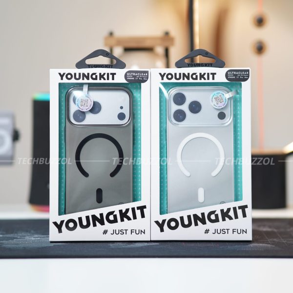 YOUNGKIT Ultra Case For iPhone 17Pro Max -Clear | Matt Clear