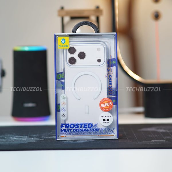 BLUEO Full Magsafe Transparent Case for iPhone 17 Pro Max - Clear